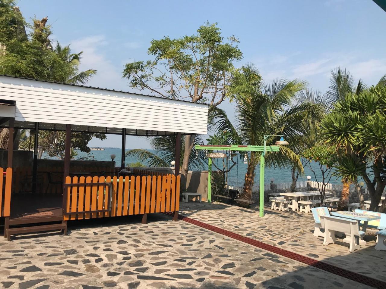 Rubtawan Sichang Resort Ko Si Chang Buitenkant foto